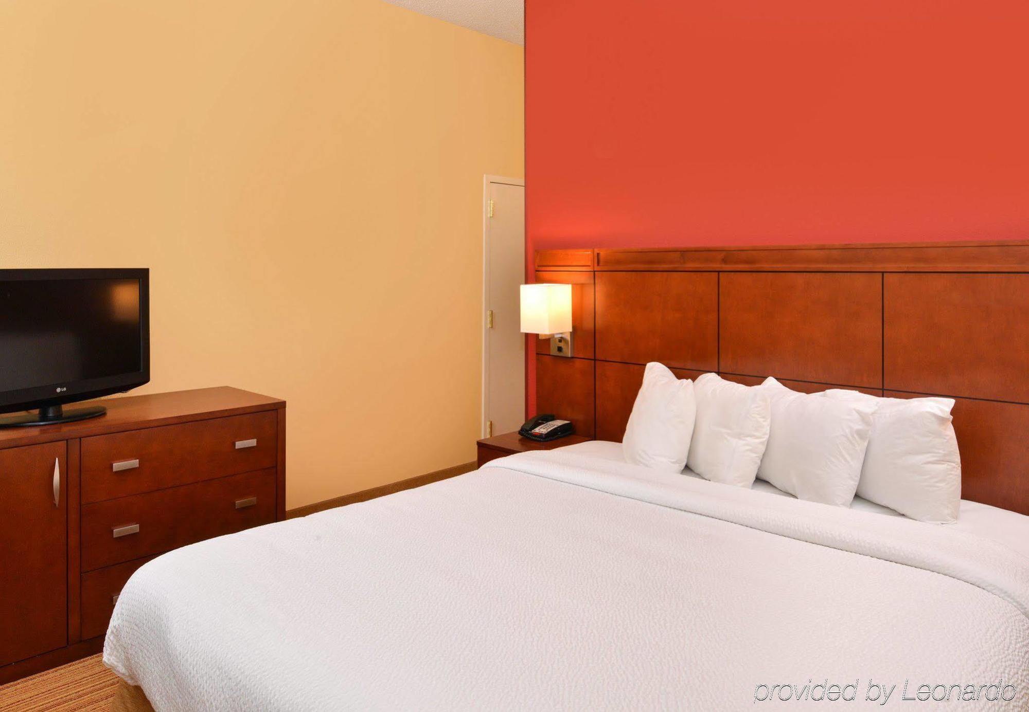 Courtyard By Marriott Columbia Northeast/Fort Jackson Area Екстериор снимка