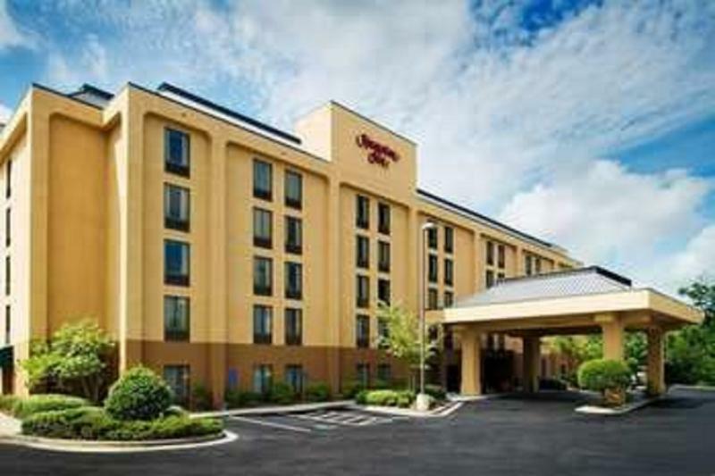 Courtyard By Marriott Columbia Northeast/Fort Jackson Area Екстериор снимка